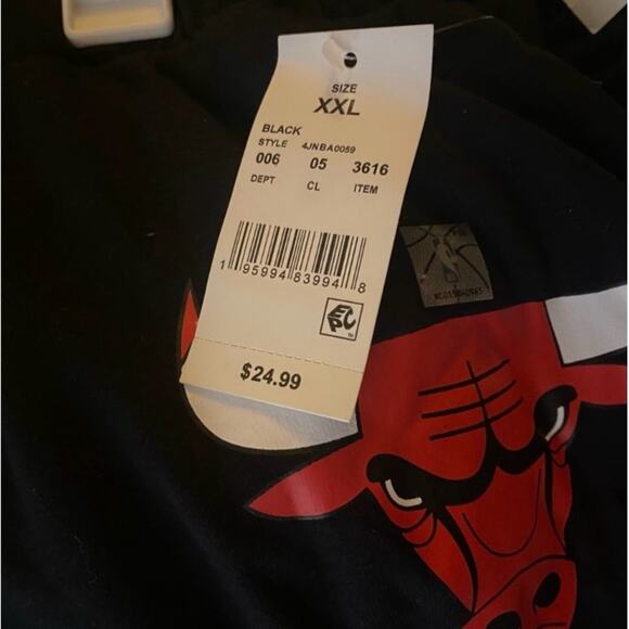 Hybrid Apparel Black Chicago
Bulls Jogging Pants - Picture 5 of 6
